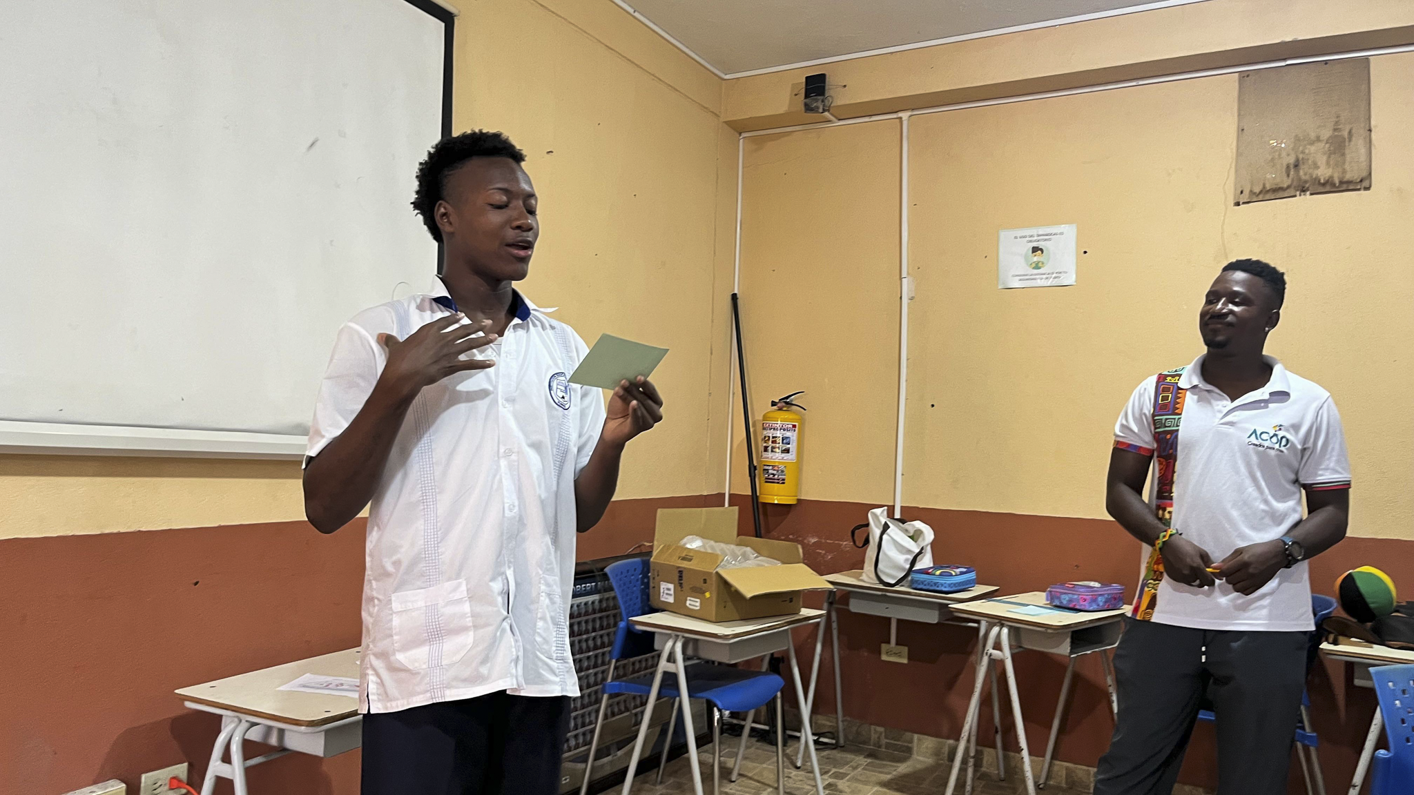Darwin encontró en su escuela un lugar para liderar y transformar su comunidad